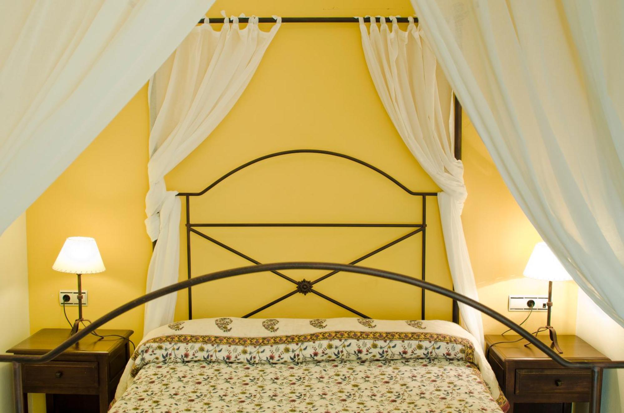 Hostal Sixto โรตา ภายนอก รูปภาพ
