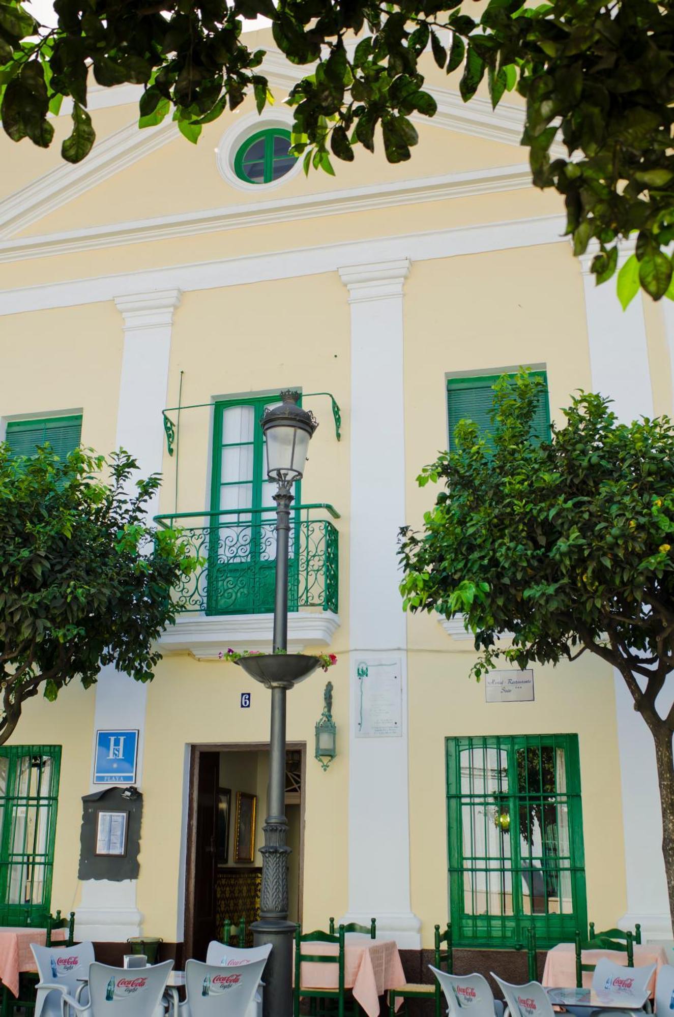 Hostal Sixto โรตา ภายนอก รูปภาพ